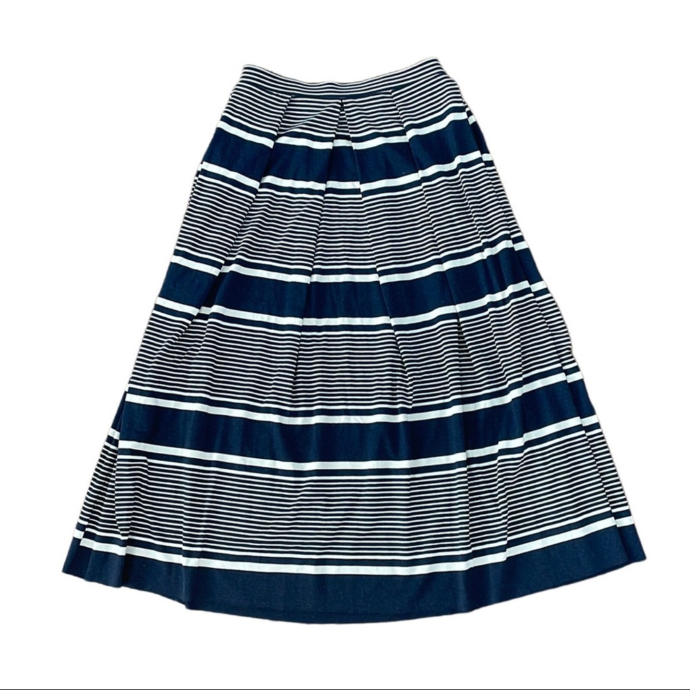 Nadia Tarr Navy and Beige Striped A-Line Midi Skirt